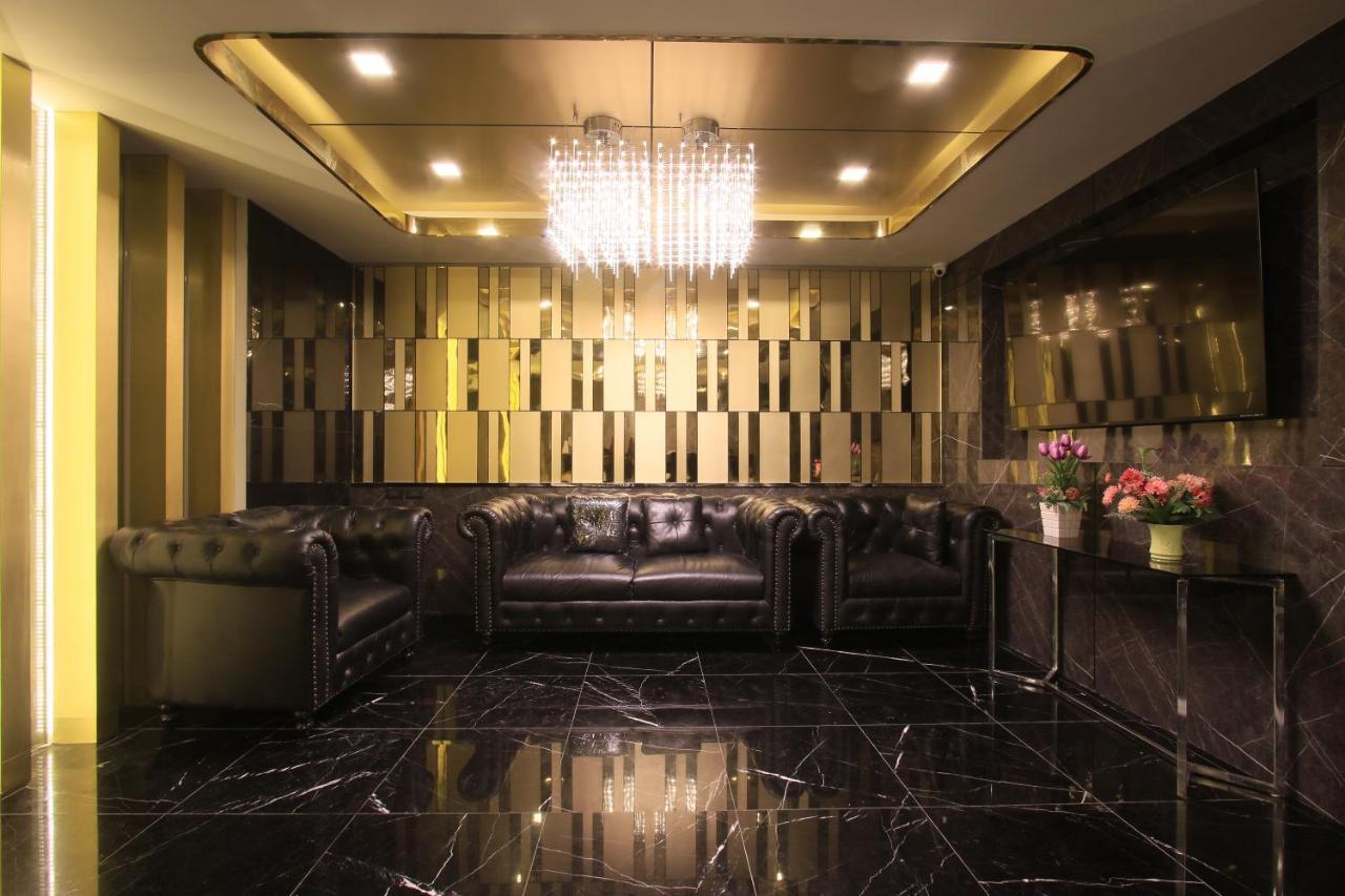 Pratunam Atrium Hotel Bangkok Exterior photo